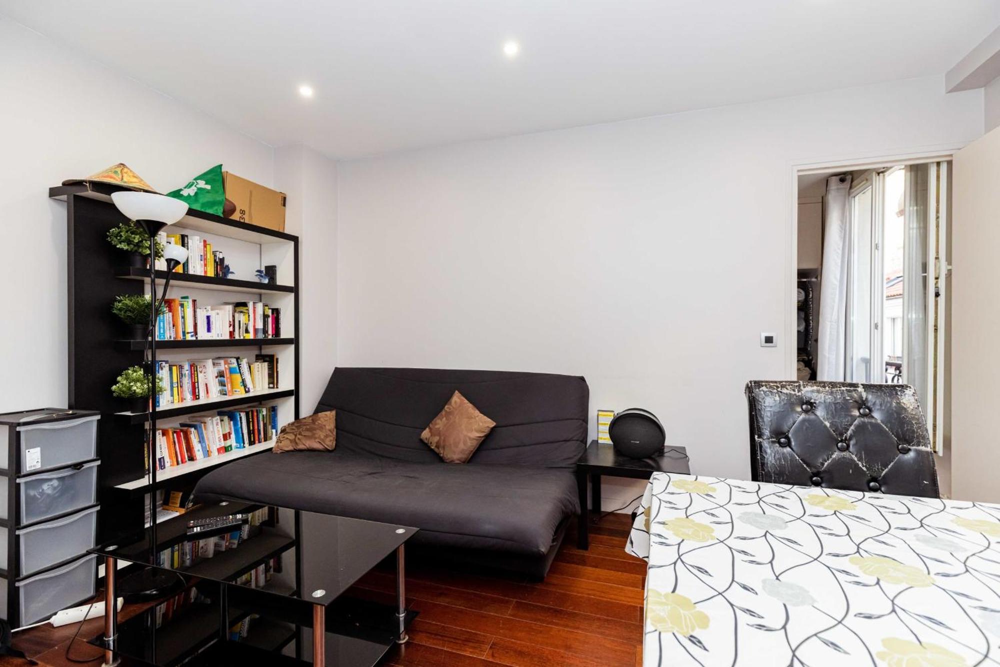 Appartement Joli Et Lumineux T1 33 M Dans Un Quartier Calme